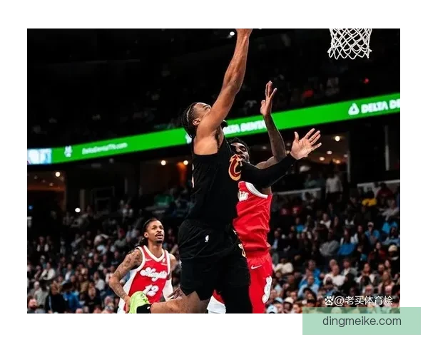 勇士对阵灰熊激战升级西部强强对话引爆焦点之夜季后赛前景悬念拉满